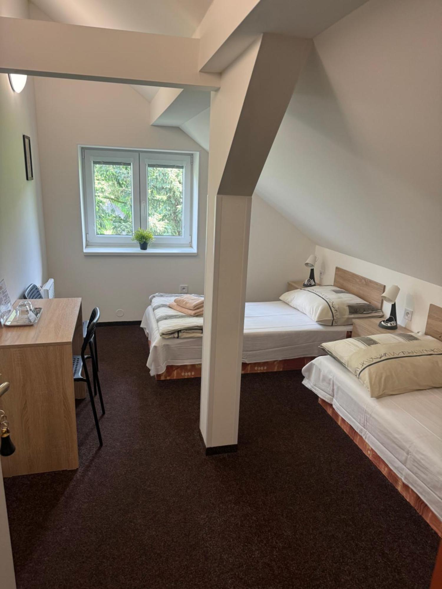 Hotel Formule Decin Luaran gambar