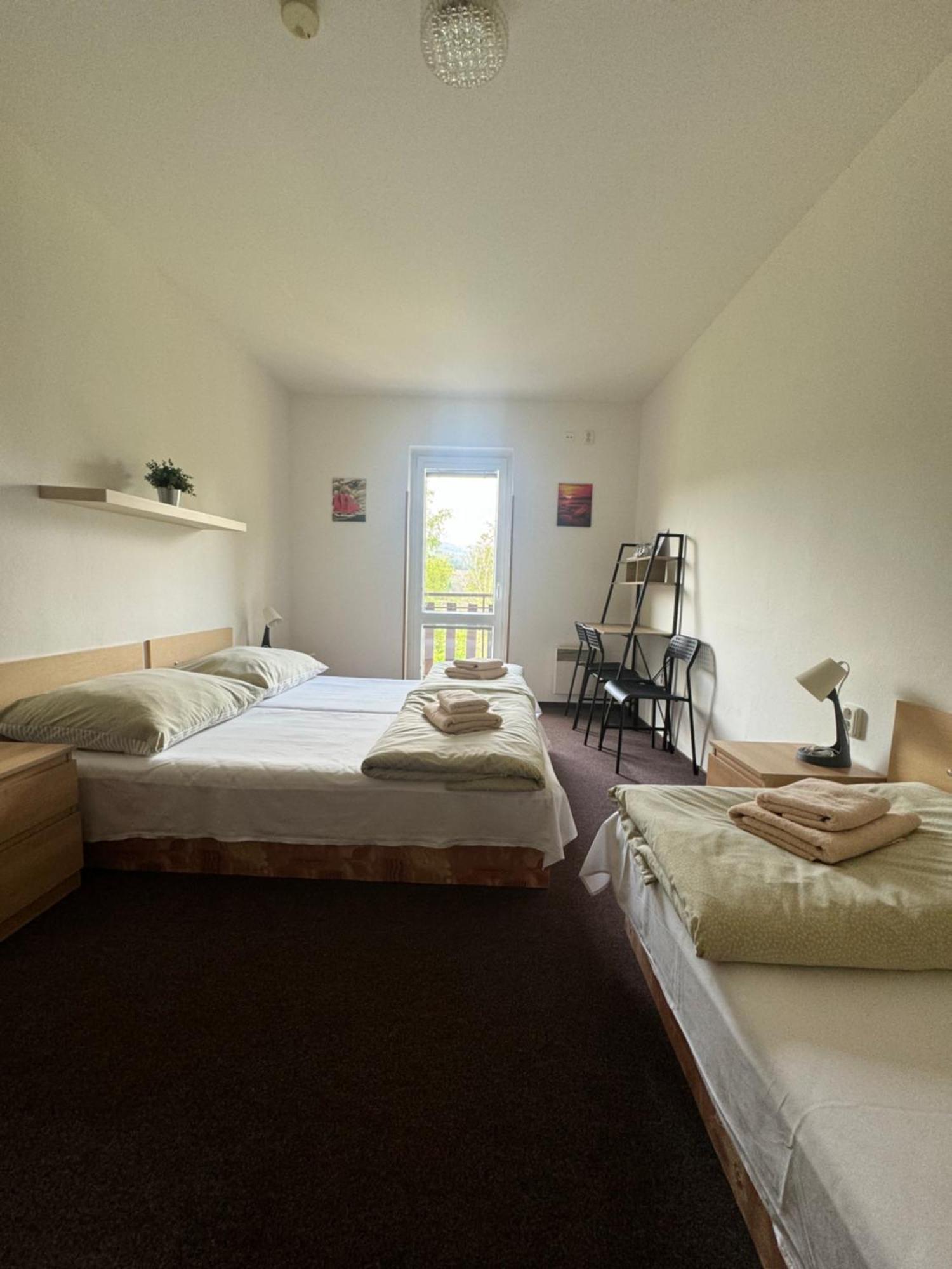 Hotel Formule Decin Luaran gambar